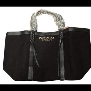 Victoria Secret Weekend Bag NWT